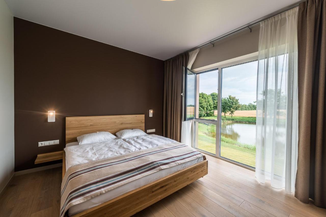 Hotel Mikelis Uzvara Экстерьер фото